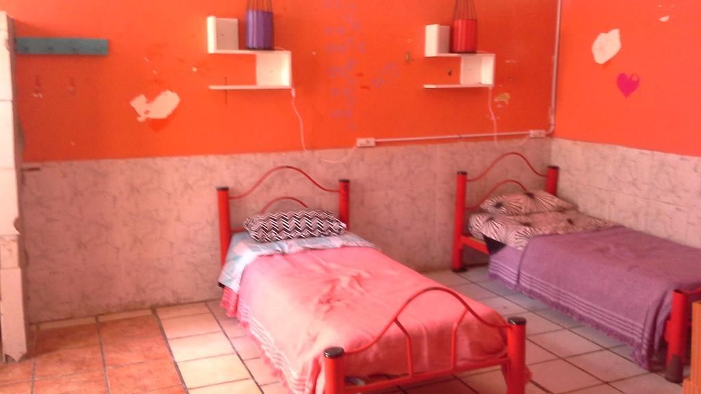 Hospedaje La Rana Buenos Aires Buitenkant foto